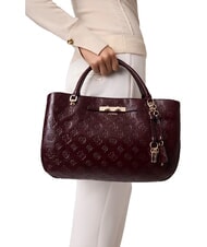 GUESS CARMELLA Sac &agrave; main avec bandouli&egrave;re logo bordeaux - Sacs pour Femme - 7