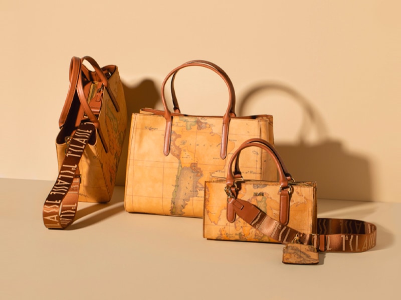 PREMIÈRE CLASSE - générique 24 septembre